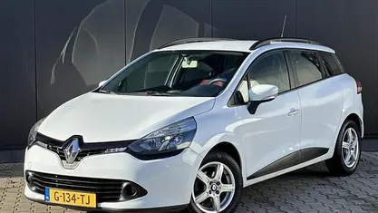 Wit Gebruikt 2013 Renault Clio GrandTour Stationwagen | € 5.498 (Eerlijke prijs)