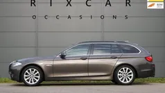 Bruin, metallic lak Gebruikt 2012 BMW 530 Executive Stationwagen | € 14.940 (Eerlijke prijs)