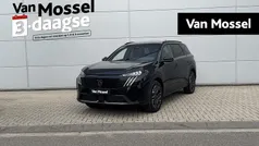 Zwart Nieuw 2025 Peugeot 5008 GT MPV | € 49.140 (Goede deal)