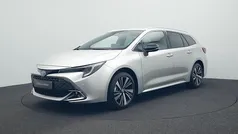 Gebruikt 2025 Toyota Corolla Stationwagen | € 38.844 (Eerlijke prijs)