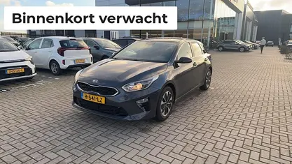 Occasion 2020 Kia Ceed Hatchback | € 14.945 (Eerlijke prijs)