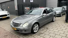 Grijs, metallic lak Occasion 2009 Mercedes E280 Avantgarde Sedan | € 5.999 (Super prijs)