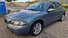 Groen (metallic) Gebruikt 2001 Volvo S60 Sedan | € 1.099 (Goede deal)