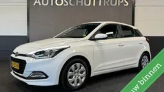 Wit Gebruikt 2017 Hyundai i20 Comfort Hatchback | € 8.999 (Eerlijke prijs)