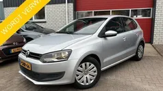 Grijs, metallic lak Gebruikt 2013 VW Polo Edition Hatchback | € 7.888 (Eerlijke prijs)