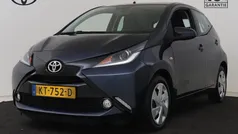 Gebruikt 2016 Toyota Aygo X-play Hatchback | € 8.450 (Eerlijke prijs)