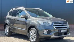 Gebruikt 2018 Ford Kuga ST-Line SUV | € 19.800 (Goede deal)
