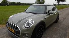 Gebruikt 2018 Mini Cooper Pepper Hatchback | € 14.995 (Eerlijke prijs)