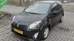 Zwart Gebruikt 2010 Renault Twingo Authentique Hatchback | € 3.350 (Eerlijke prijs)