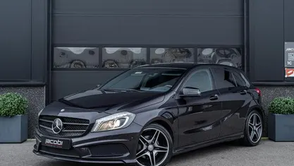 Occasion Mercedes A180 AMG line 109 PK (80 kW) 2015 Hatchback