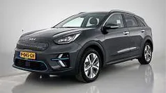 Grijs metallic Gebruikt 2022 Kia e-Niro SUV | € 26.440 (Super prijs)