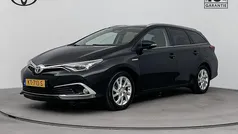 Zwart metallic Gebruikt 2016 Toyota Auris Touring Sports Stationwagen | € 15.950 (Eerlijke prijs)