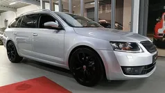 Grijs Gebruikt 2015 Skoda Octavia RS Stationwagen | € 12.600 (Eerlijke prijs)