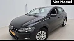 Zwart Gebruikt 2021 VW Polo Comfortline Hatchback | € 18.400 (Eerlijke prijs)
