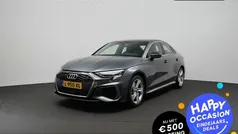 Grijs Gebruikt 2021 Audi A3 S-Line Sedan | € 26.949 (Eerlijke prijs)