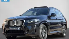 Zwart Gebruikt 2023 BMW X3 Executive SUV | € 52.900 (Eerlijke prijs)