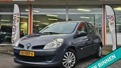 Blauw (metallic) Gebruikt 2008 Renault Clio R.S. Expression Hatchback | € 2.950 (Eerlijke prijs)