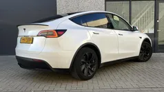 Gebruikt 2024 Tesla Model Y SUV | € 37.999 (Eerlijke prijs)