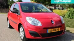 Rood Gebruikt 2009 Renault Twingo Authentique Hatchback | € 3.900 (Eerlijke prijs)