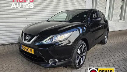 Zwart Occasion 2015 Nissan Qashqai SUV | € 10.995 (Eerlijke prijs)