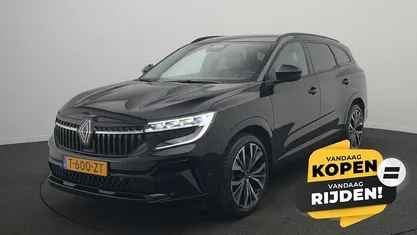 Zwart metallic Gebruikt 2023 Renault Espace Iconic SUV | € 37.750 (Eerlijke prijs)