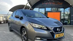 Grijs, metallic lak Gebruikt 2019 Nissan Leaf Tekna Hatchback | € 15.280 (Eerlijke prijs)