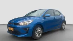 Blauw Gebruikt 2021 Kia Rio Hatchback | € 16.950 (Eerlijke prijs)