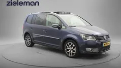 Blauw Gebruikt 2011 VW Touran Highline MPV | € 7.845 (Eerlijke prijs)