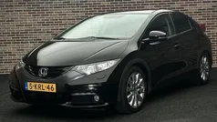 Zwart Gebruikt 2013 Honda Civic Executive Hatchback | € 13.950 (Eerlijke prijs)