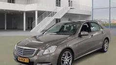 Grijs, metallic lak Gebruikt 2011 Mercedes E200 Business Sedan | € 7.999 (Super prijs)