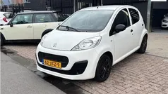 Wit Gebruikt 2012 Peugeot 107 Access Hatchback | € 3.790 (Eerlijke prijs)