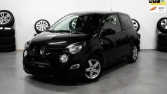 Zwart Gebruikt 2014 Renault Twingo Hatchback | € 3.450 (Eerlijke prijs)