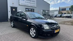 Zwart Gebruikt 2004 Opel Vectra Hatchback | € 1.299 (Eerlijke prijs)
