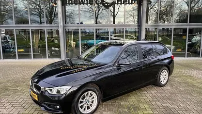 Occasion BMW 318 136 PK (100 kW) 2018 Zwart Stationwagen