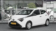 Wit Gebruikt 2019 Toyota Aygo Hatchback | € 10.549 (Eerlijke prijs)