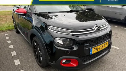 Zwart Gebruikt 2017 Citroën C3 PureTech Hatchback | € 10.435 (Eerlijke prijs)