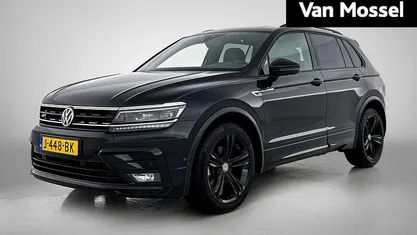 Zwart Occasion 2020 VW Tiguan Highline SUV | € 34.400 (Eerlijke prijs)