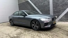 Grijs Gebruikt 2019 Volvo S60 Sedan | € 28.400 (Goede deal)