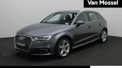 Grijs Gebruikt 2020 Audi A3 Sportback e-tron Sport Sedan | € 20.900 (Eerlijke prijs)