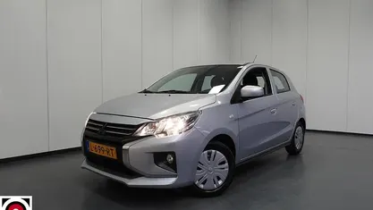Occasion Mitsubishi Space Star 2021 Grijs Hatchback