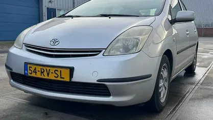 Gebruikt 2005 Toyota Prius Hatchback | € 2.450 (Eerlijke prijs)