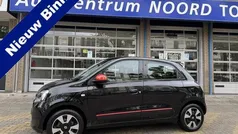 Zwart, metallic lak Gebruikt 2017 Renault Twingo Collection Hatchback | € 7.949 (Eerlijke prijs)