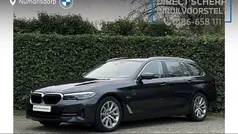 Grijs Gebruikt 2023 BMW 530e Sport Line Stationwagen | € 37.895 (Super prijs)