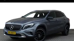 Grijs Gebruikt 2016 Mercedes GLA180 Ambition SUV | € 21.400 (Eerlijke prijs)