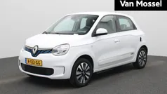 Wit Gebruikt 2022 Renault Twingo Collection Hatchback | € 11.940 (Eerlijke prijs)
