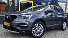 Grijs Gebruikt 2018 Opel Grandland X Innovation SUV | € 14.950 (Eerlijke prijs)