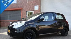 Gebruikt 2008 Renault Twingo Authentique Hatchback | € 799 (Eerlijke prijs)