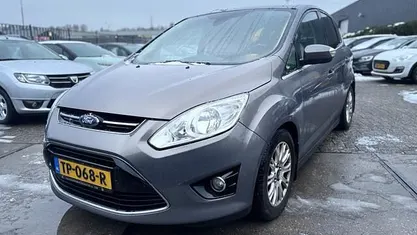 Bruin (metallic) Gebruikt 2013 Ford C-MAX Titanium MPV | € 3.950 (Eerlijke prijs)