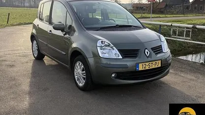 Occasion Renault Modus Dynamique 98 PK (72 kW) 2006 Groen MPV
