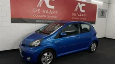 Blauw Gebruikt 2009 Toyota Aygo Hatchback | € 4.999 (Eerlijke prijs)